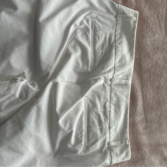 Ann Taylor women’s white capris pants size 6 - Picture 6 of 8